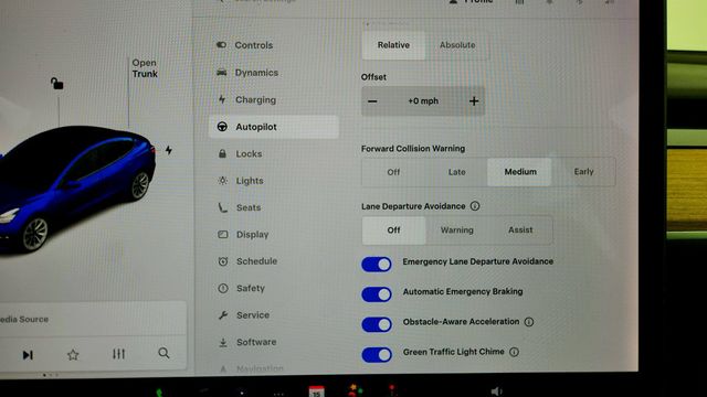 2021 Tesla Model 3 Long Range AWD - 22972354 - 19