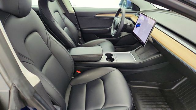 2021 Tesla Model 3 Long Range AWD with Acceleration Boost - 22978849 - 26