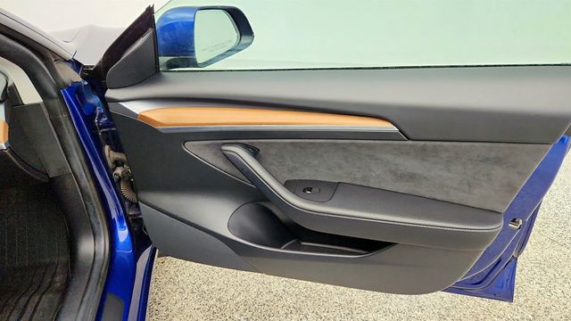 2021 Tesla Model 3 Long Range AWD with Acceleration Boost - 22978849 - 28
