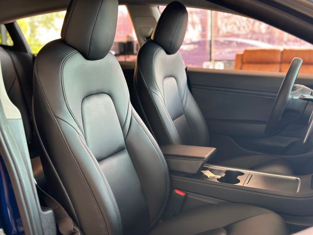 2021 Tesla Model 3 Performance photo 29