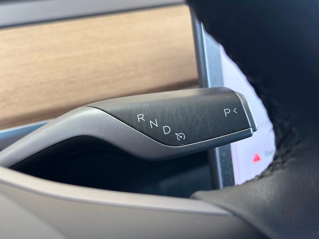 2021 Tesla Model 3 Performance photo 32