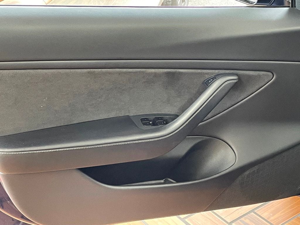 2021 Tesla Model 3 Performance AWD - 22983538 - 14