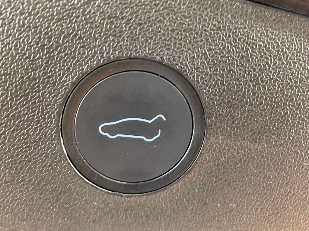 2021 Tesla Model 3 Performance AWD - 23061829 - 12