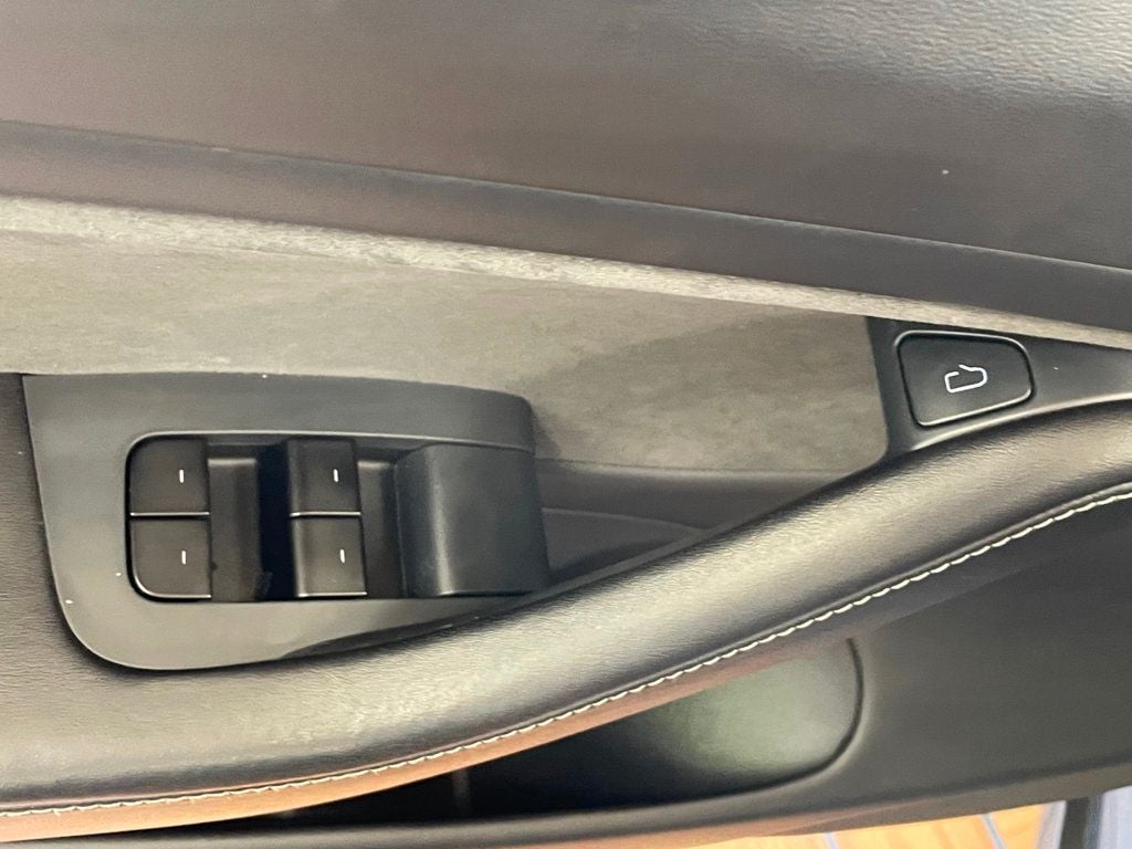 2021 Tesla Model 3 Performance AWD - 23061829 - 15