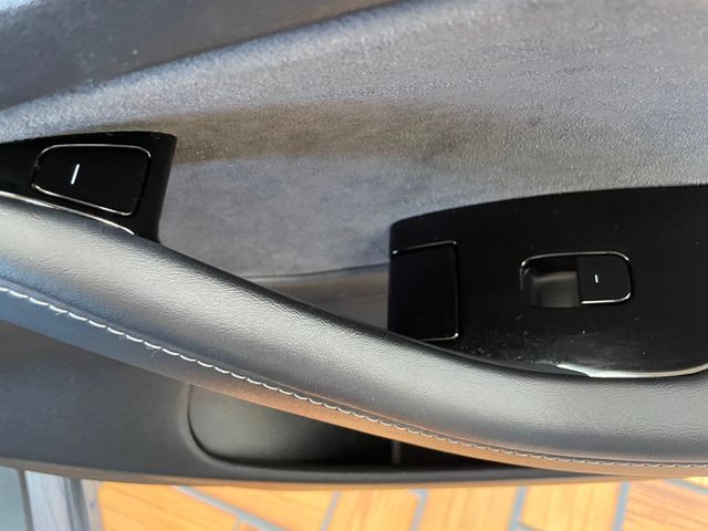 2021 Tesla Model 3 Performance AWD - 23061829 - 29
