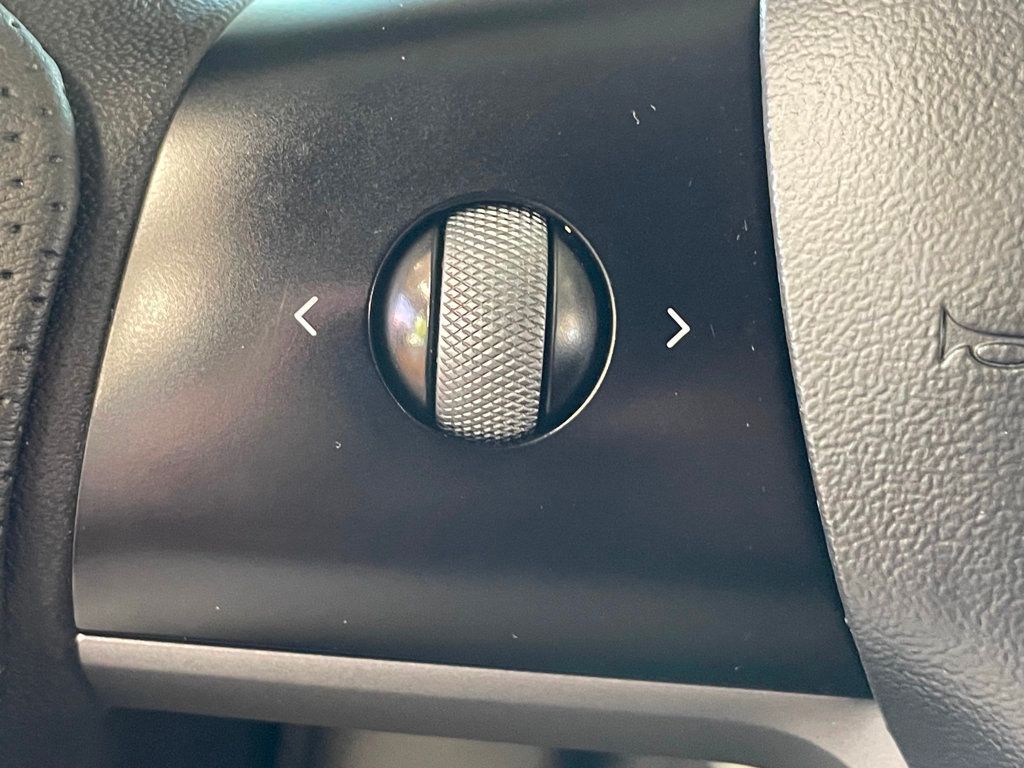 2021 Tesla Model 3 Performance AWD - 23061829 - 31