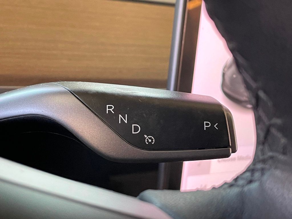 2021 Tesla Model 3 Performance AWD - 23061829 - 34
