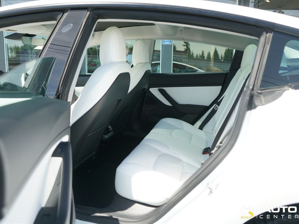 2021 Tesla Model 3 Performance AWD - 23035083 - 21