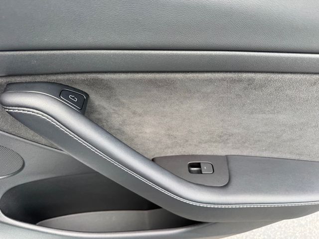 2021 Tesla Model 3 Performance AWD - 22996506 - 28