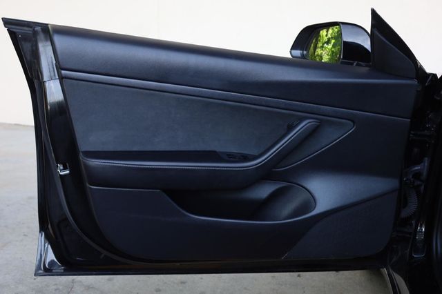 2021 Tesla Model 3 Standard Range Plus - 23030863 - 11