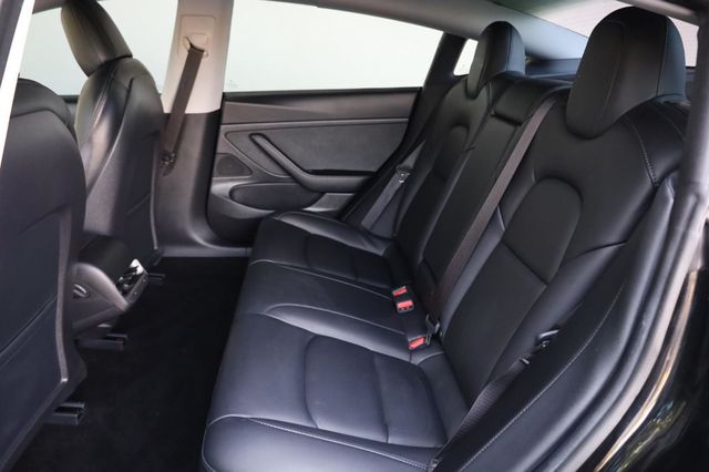 2021 Tesla Model 3 Standard Range Plus - 23030863 - 19