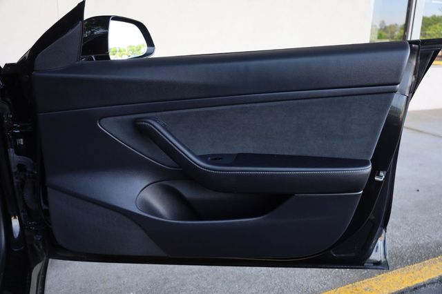 2021 Tesla Model 3 Standard Range Plus - 23030863 - 27