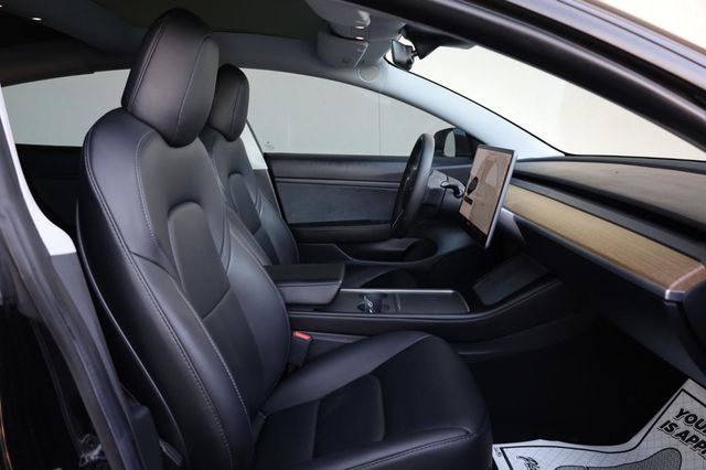 2021 Tesla Model 3 Standard Range Plus - 23030863 - 28