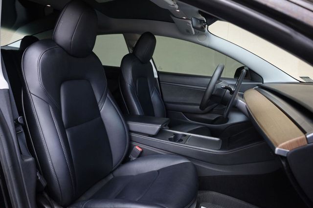 2021 Tesla Model 3 Standard Range Plus - 23074103 - 24