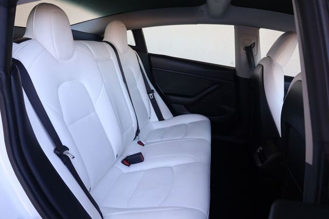2021 Tesla Model 3 Standard Range Plus - 23081981 - 21