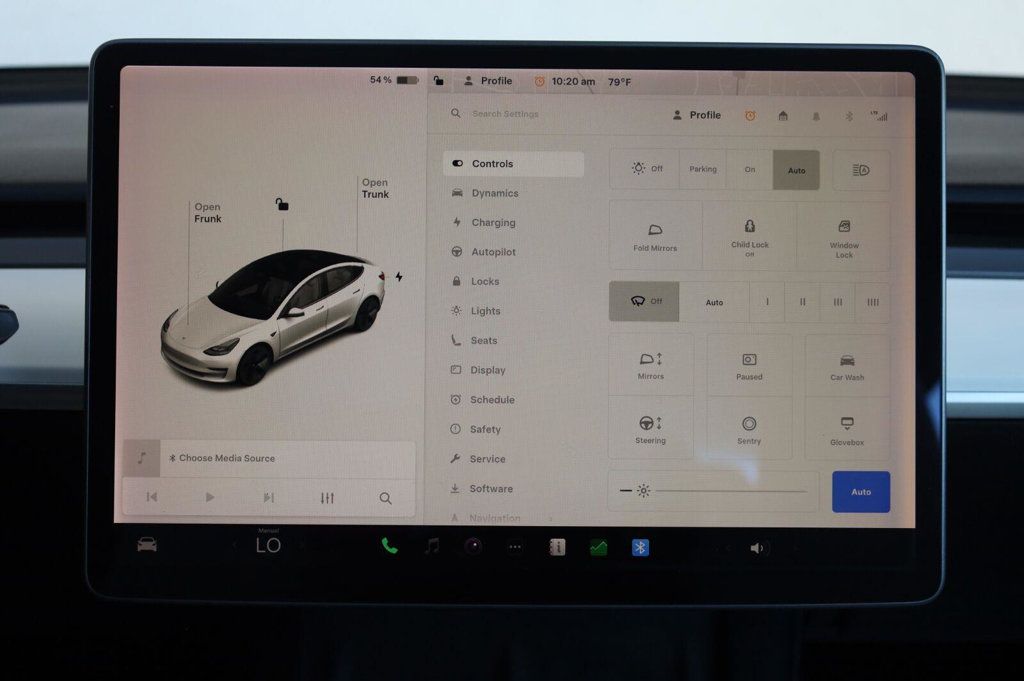 Tesla Model 3 Standard Range Plus photo 41