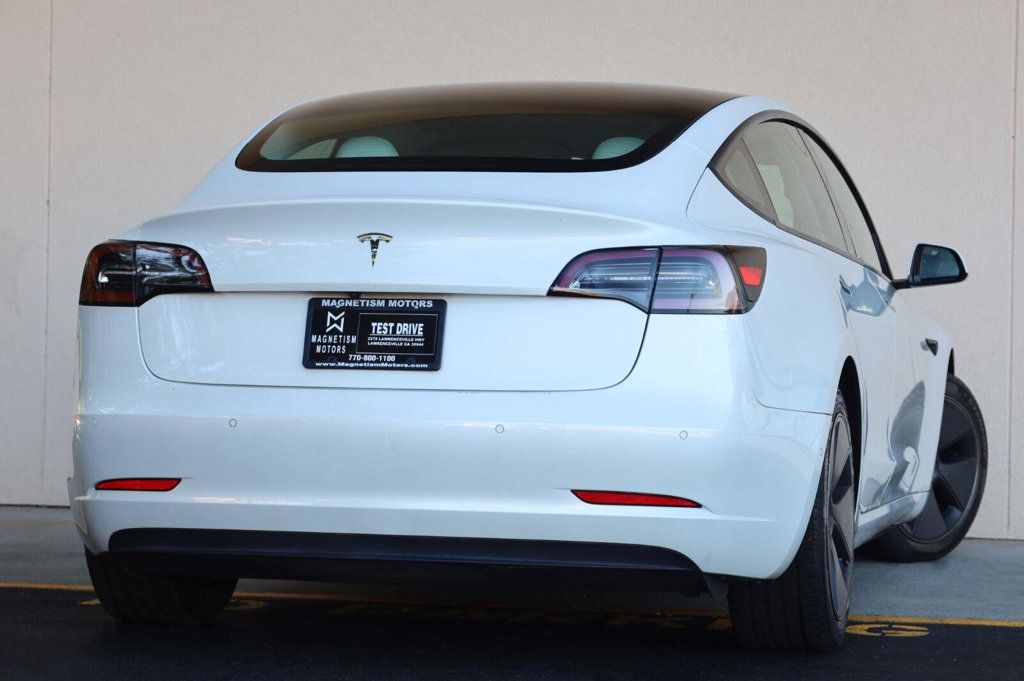 Tesla Model 3 Standard Range Plus photo 7