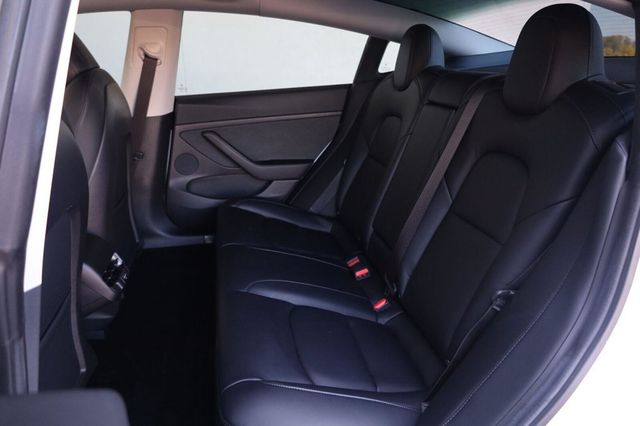2021 Tesla Model 3 Standard Range Plus - 23085029 - 19