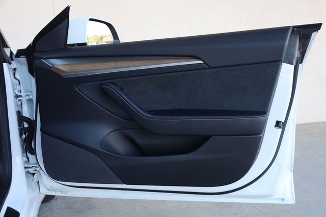 2021 Tesla Model 3 Standard Range Plus - 23085029 - 24