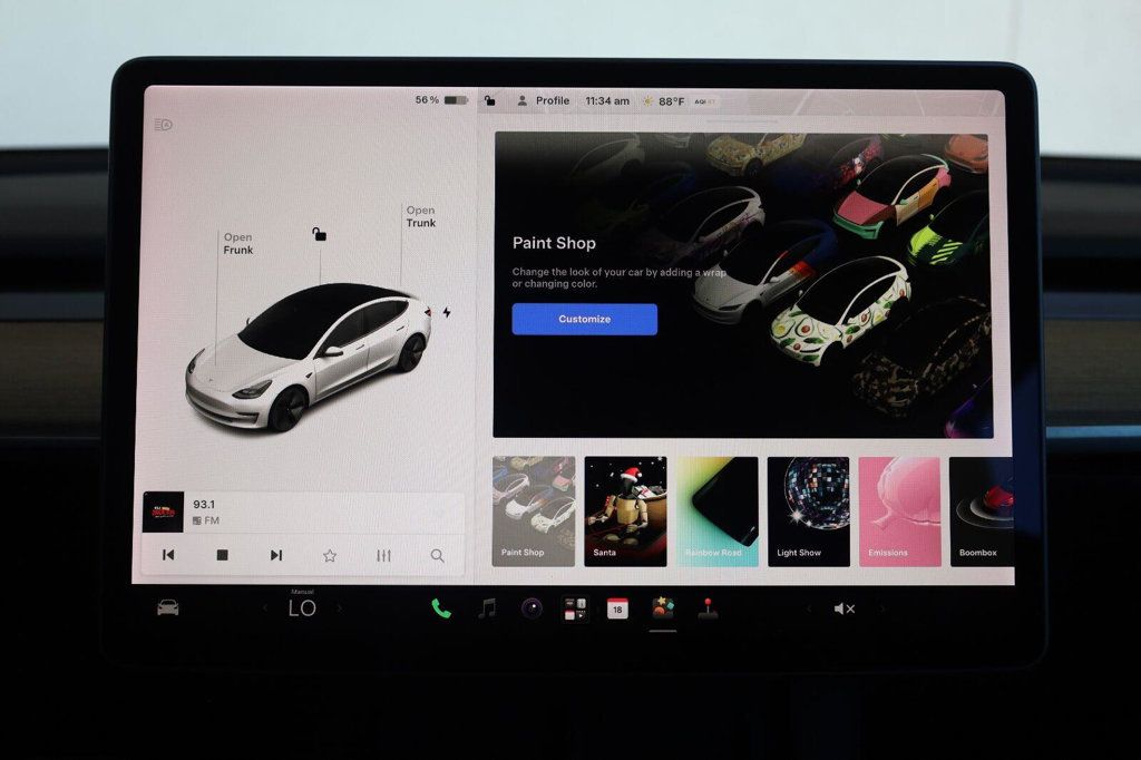 Tesla Model 3 photo 41