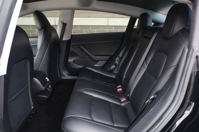 2021 Tesla Model 3 Standard Range Plus - 23086573 - 19