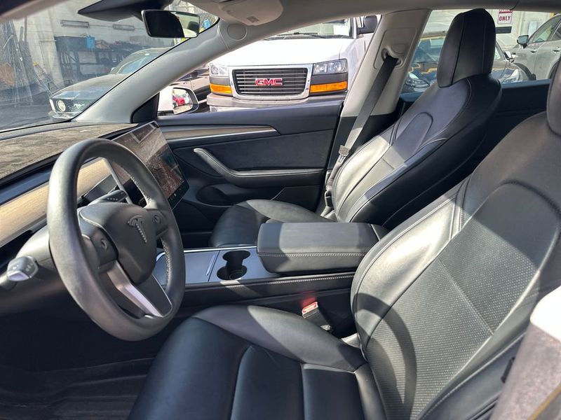2021 Tesla Model 3 Standard Range Plus RWD - 23051341 - 11