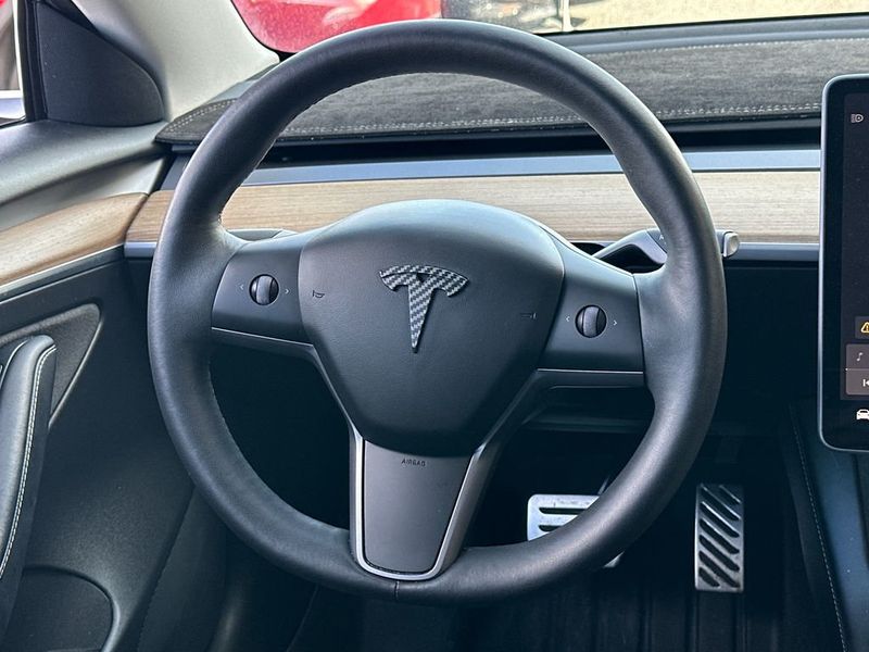 2021 Tesla Model 3 Standard Range Plus RWD - 23051341 - 16