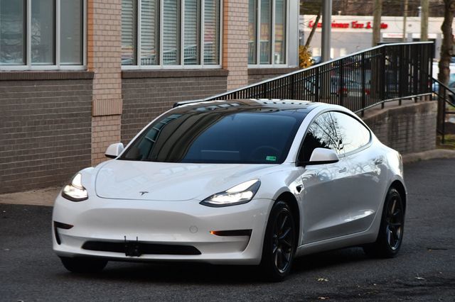 2021 Tesla Model 3 Standard Range Plus RWD - 22951497 - 2