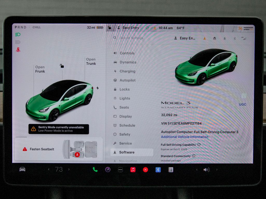 2021 Tesla Model 3 Standard Range Plus photo 3