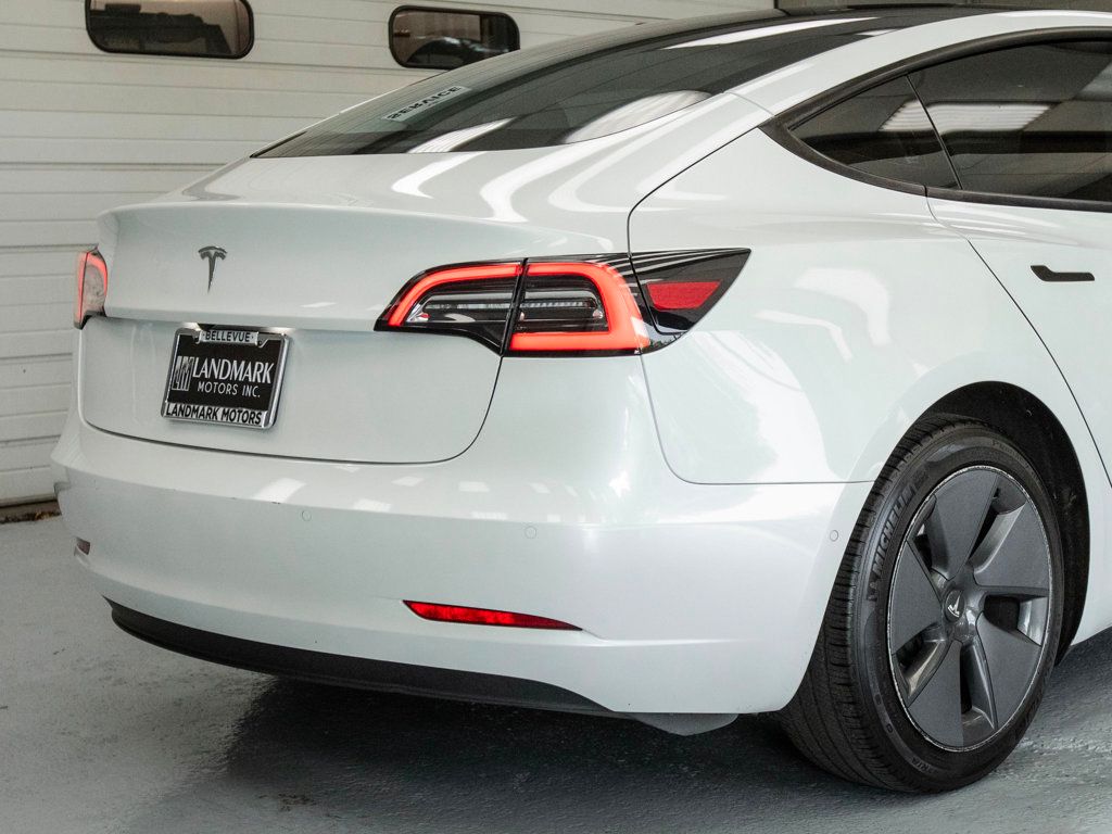 2021 Tesla Model 3 Standard Range Plus photo 32