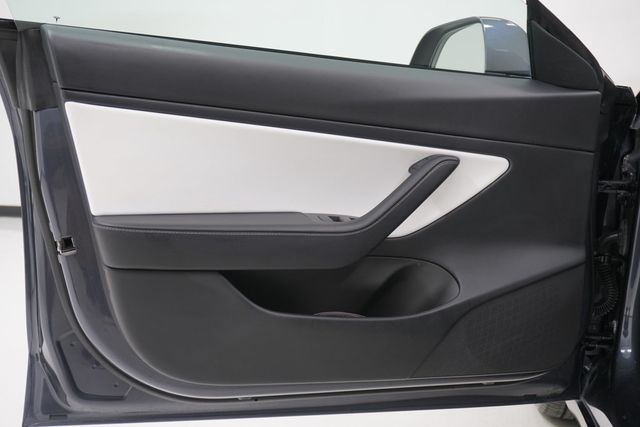 2021 Tesla Model 3 Standard Range Plus RWD - 22949035 - 9