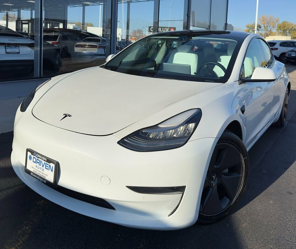 Tesla Model 3, S, X, Y, Factory Color Painted Pearl White PPSW Turn Si