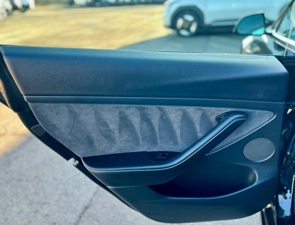 2021 Tesla Model 3 Standard Range Plus RWD - 22992654 - 14