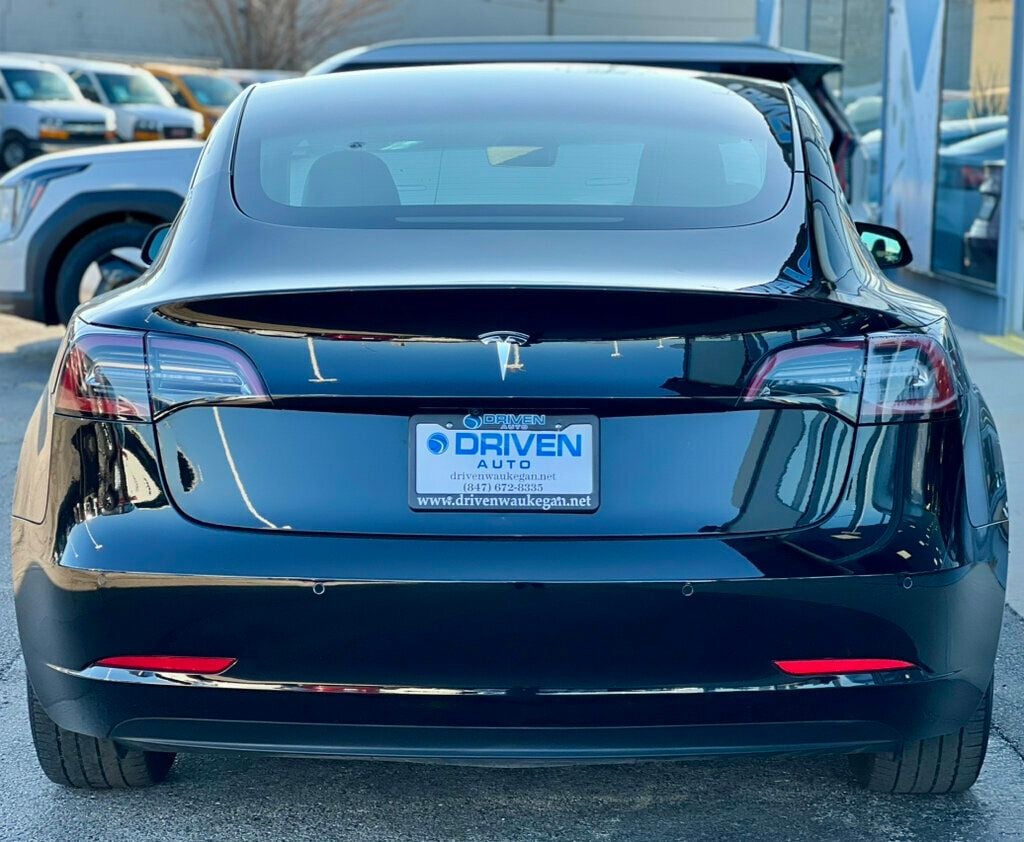 2021 Tesla Model 3 Standard Range Plus RWD - 22992654 - 3