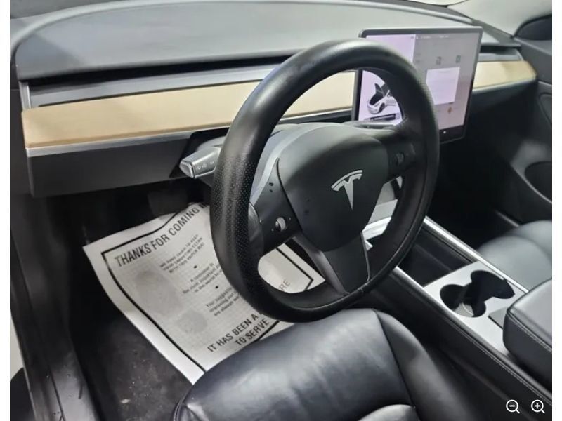 2021 Tesla Model 3 Standard Range Plus photo 7