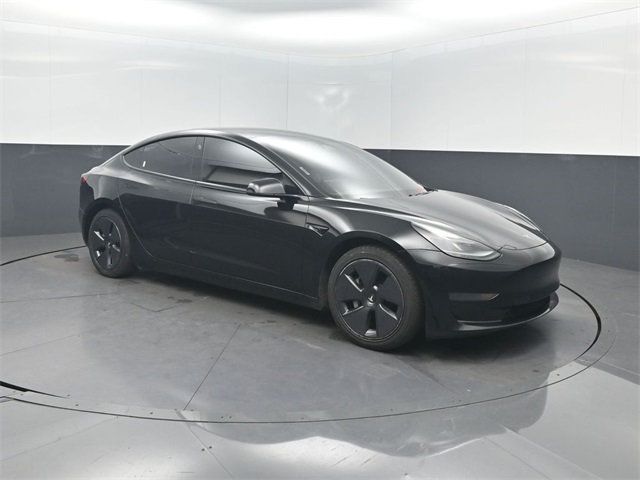 2021 Tesla Model 3 Standard Range Plus RWD - 22984857 - 30