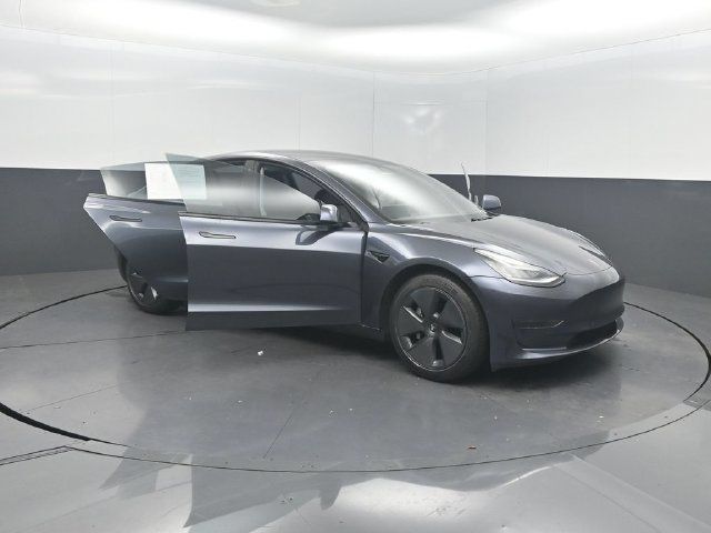 2021 Tesla Model 3 Standard Range Plus RWD - 23046225 - 29