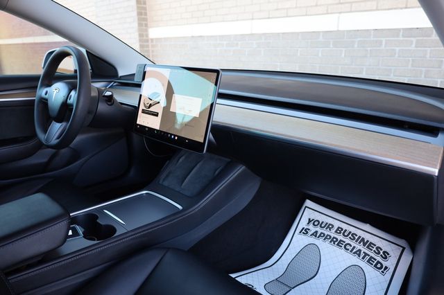 2021 Tesla Model 3 Standard Range Plus RWD - 22969220 - 25
