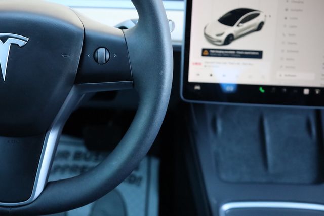 2021 Tesla Model 3 Standard Range Plus RWD - 22969220 - 29