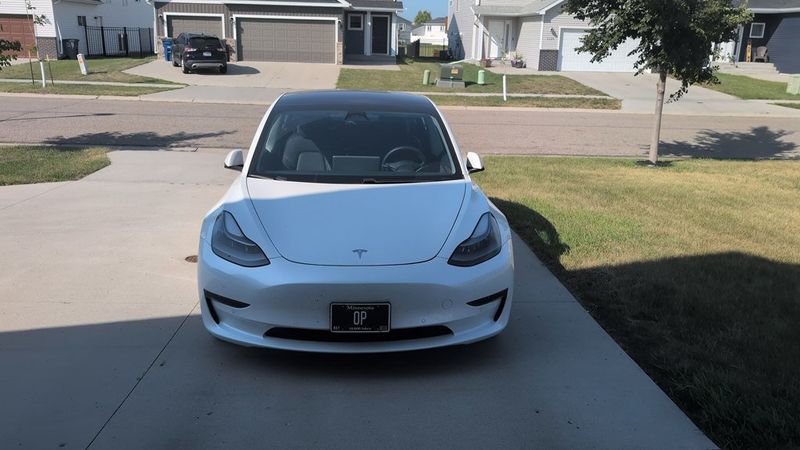 2021 Tesla Model 3 Standard Range Plus RWD - 23060726 - 2