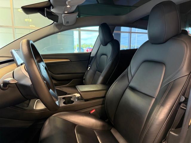 2021 Tesla Model 3 Standard Range Plus RWD - 23029267 - 19