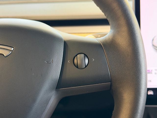 2021 Tesla Model 3 Standard Range Plus RWD - 23029267 - 25