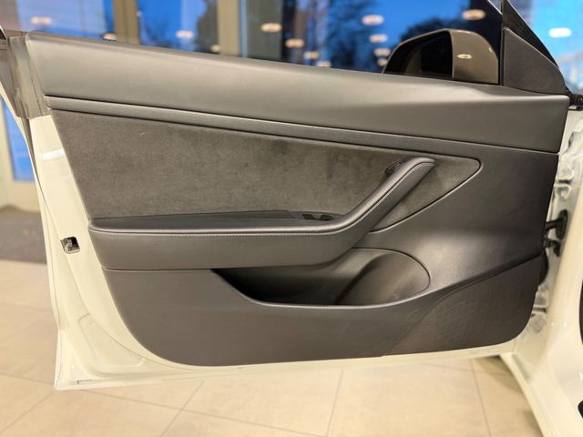 2021 Tesla Model 3 Standard Range Plus RWD - 23099059 - 17