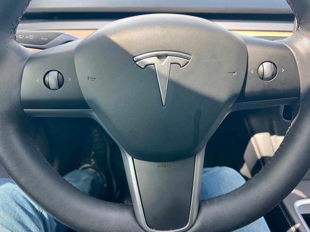 2021 Tesla Model 3 Standard Range Plus RWD - 22576737 - 11