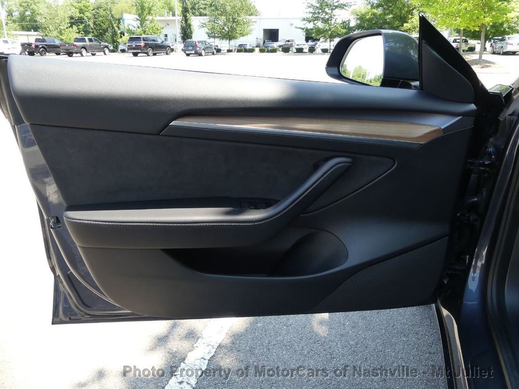 2021 Tesla Model 3 Standard Range +