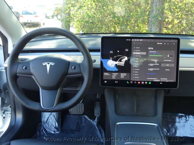 2021 Tesla Model 3 Standard Range Plus RWD - 22907299 - 28