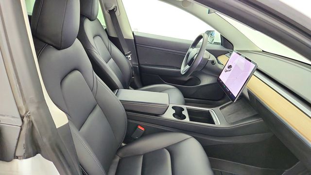 2021 Tesla Model 3 Standard Range Plus RWD w/ Traffic-Aware Cruise Control - 23027021 - 26