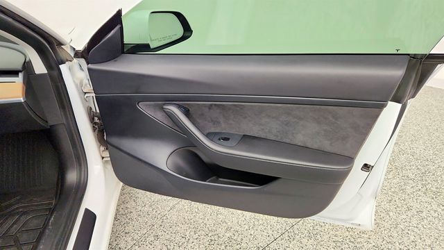 2021 Tesla Model 3 Standard Range Plus RWD w/ Traffic-Aware Cruise Control - 23027021 - 28