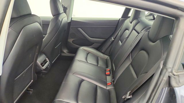 2021 Tesla Model 3 Standard RWD - 23022901 - 24
