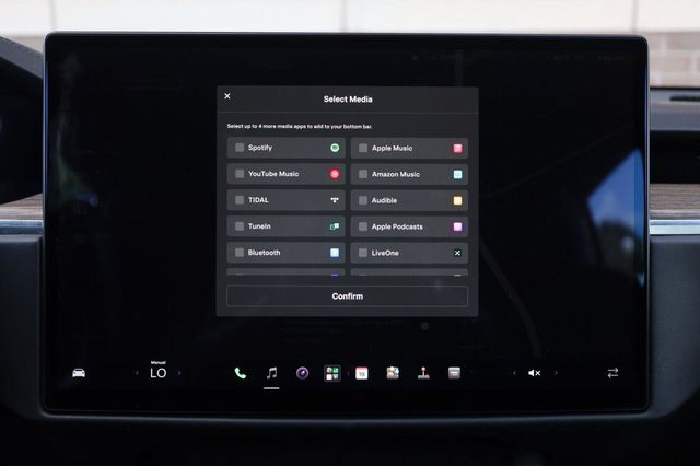 2021 Tesla Model S Long Range - 23085028 - 37